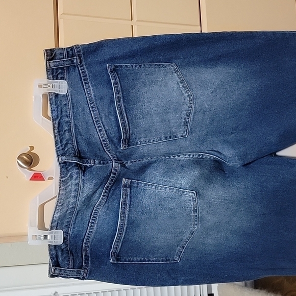 Nowt Highrise Jeans - Picture 2 of 2